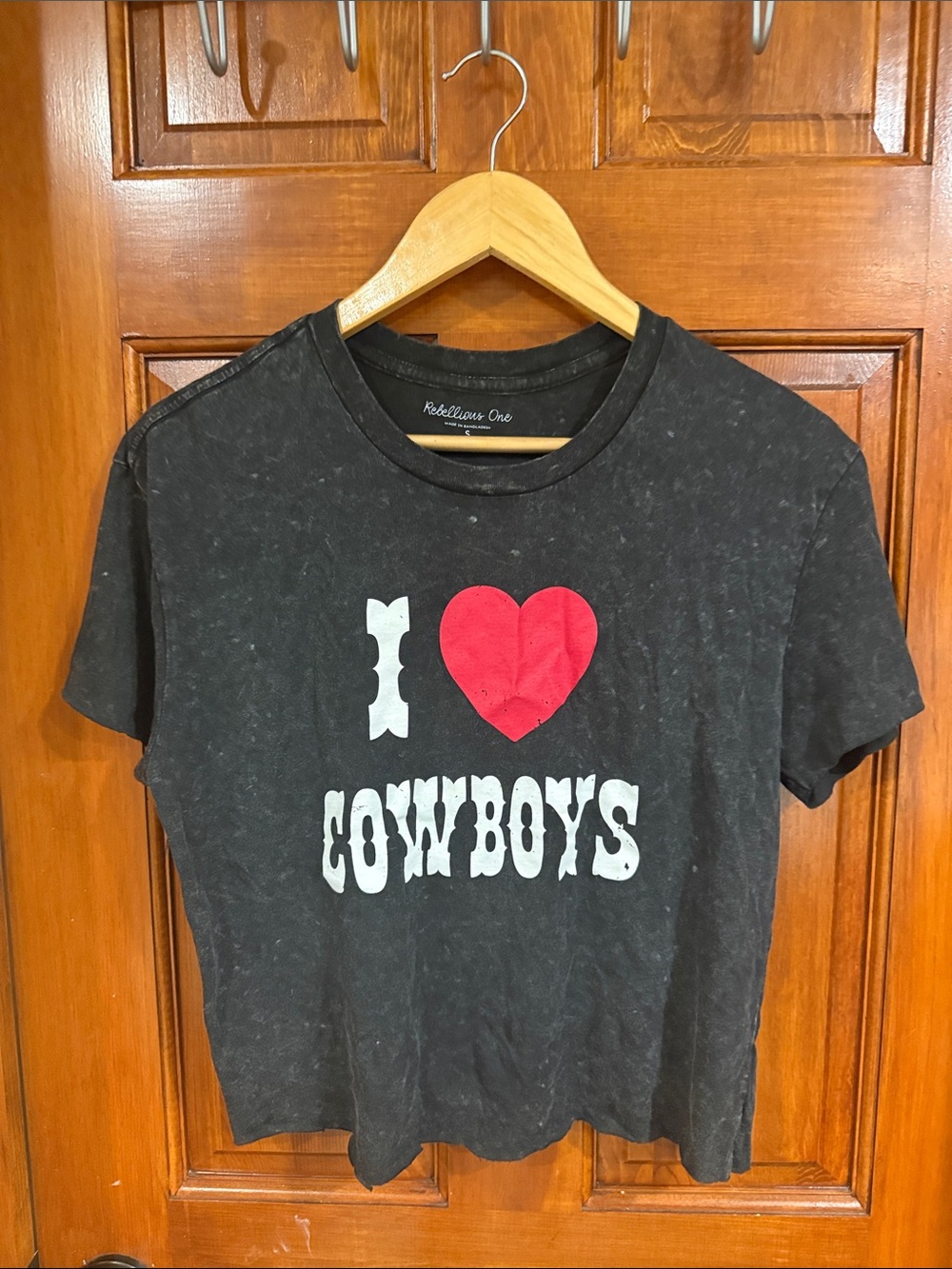 Rebellious One Black distressed Graphic 'I ♥ Cowboys' Tee